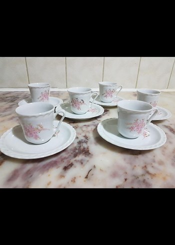 Kütahya Porselen Pembe Çiçek Desenli Beyaz Kahve Fincanı Seti
