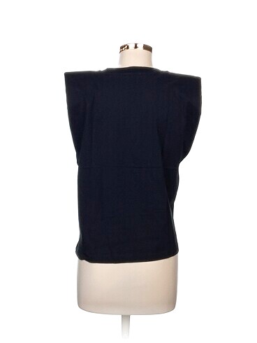 s Beden Zara T-shirt %70 İndirimli.