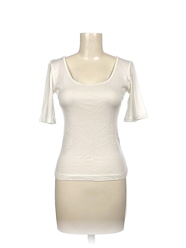 Banana Republic T-shirt %70 İndirimli.