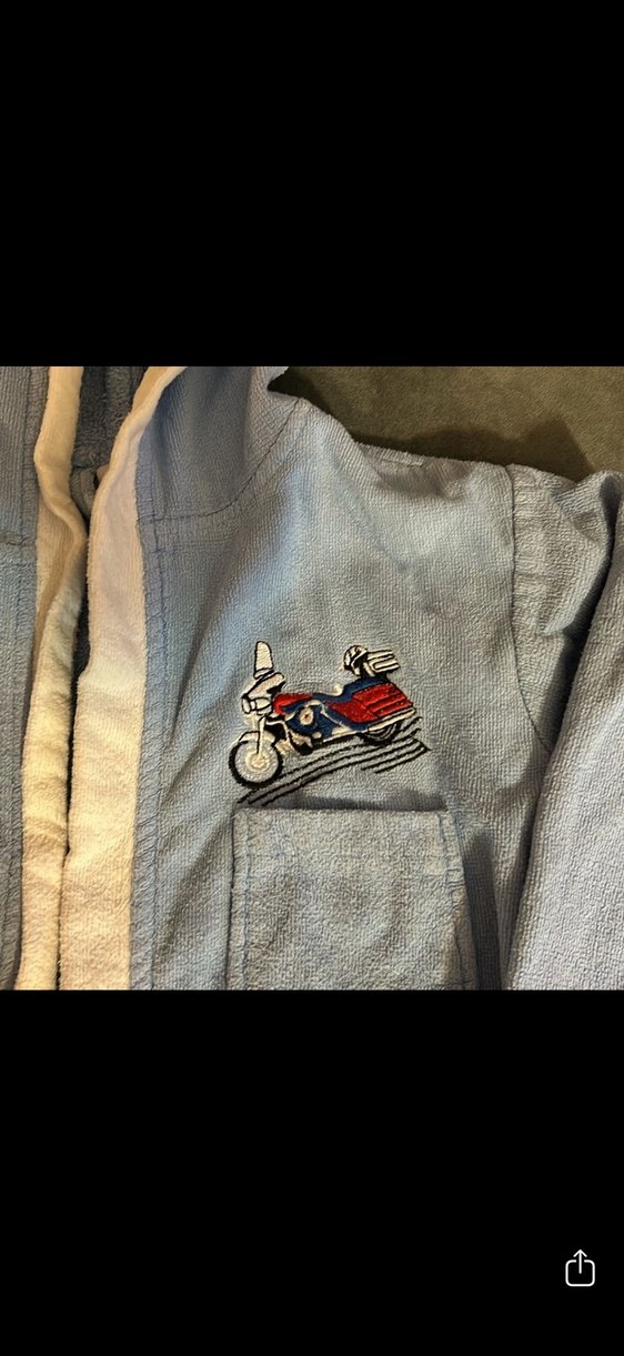 Kapüşonlu Erkek Çocuk Bornoz - Görsel 2