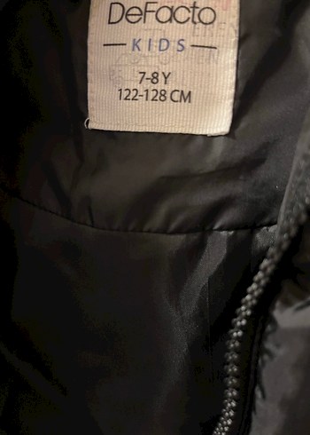 Erkek Çocuk siyah Kapüşonlu Fermuarlı Yelek - Görsel 2