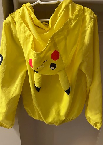 H&M Sarı Pikachu Baskılı Erkek Rüzgarlık - Görsel 3