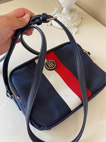 Beden lacivert Renk Orjinal Tommy Hilfiger canta