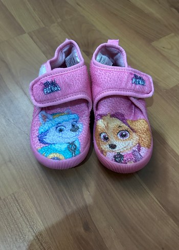 Kız Çocuk Pembe Nakışlı Sıcak Terlik - Görsel 3