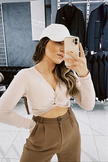 Düğümlü Crop