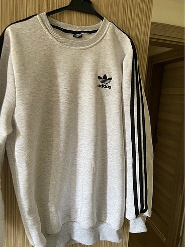 Adidas Şeritli İçi pamuklu sweat