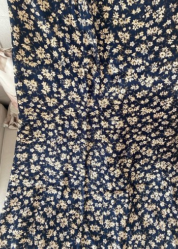 Çiçek Desenli midi saten Etek - Görsel 2