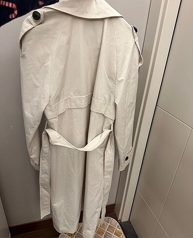 m Beden ten rengi Renk Pull and bear trençkot