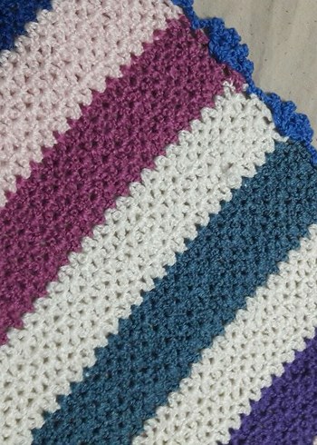 Çizgili Çok Renkli Battaniye - Görsel 5