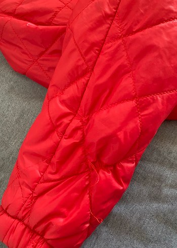 H&M kırmızı kısa mont - Görsel 8