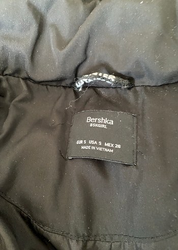 Kürklü Siyah Kadın Kış Montu cepleri deliktir - Görsel 3