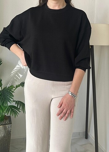 Oysh Modal Kumaş Yumuşak Dokulu Bisiklet Yaka Siyah Oversize Swe