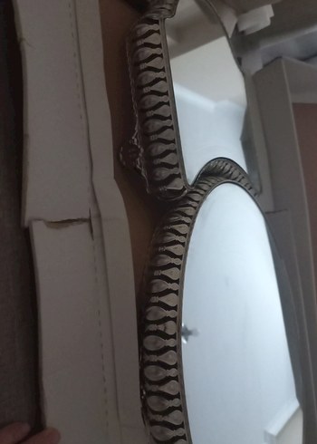 Gri ve Beyaz Dekoratif sunumluk - Görsel 4