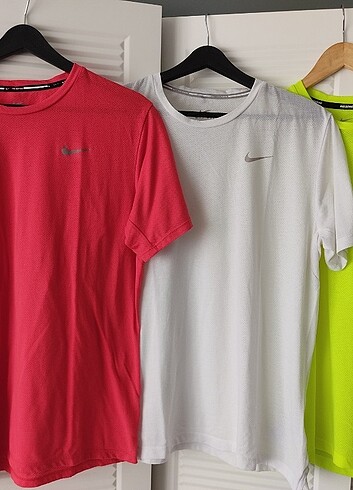 Nike erkek spor tişört 