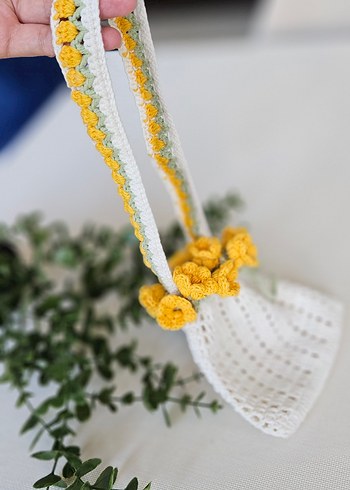 Sarı Lale Detaylı Örgü Çanta - Görsel 3