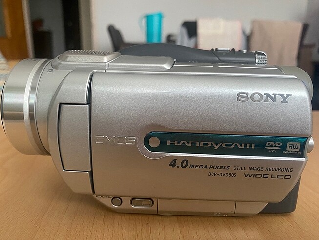 Sony DCR-DVD505 4MP Video Kamera