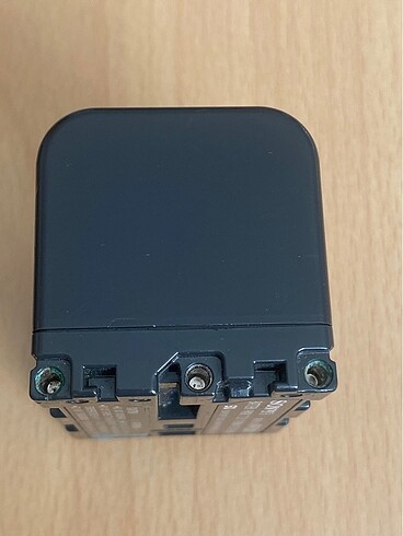 Beden Sony Orijinal NP-QM71D Batarya