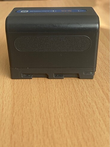 Beden Renk Sony Orijinal NP-QM71D Batarya