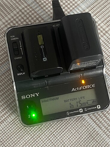 Sony AC-VQH10 ActiFORCE Şarj Cihazı