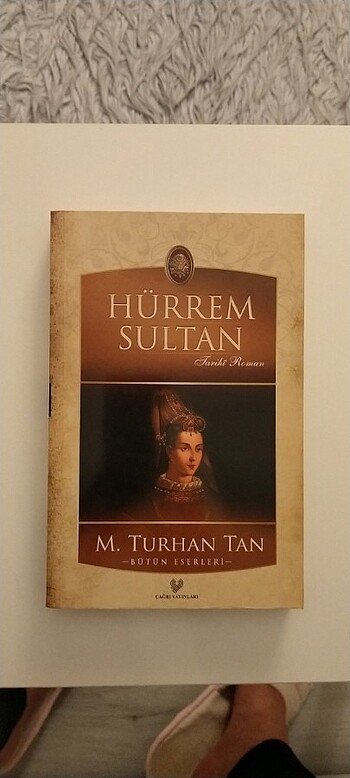 Hürrem Sultan - M. Turhan Tan 