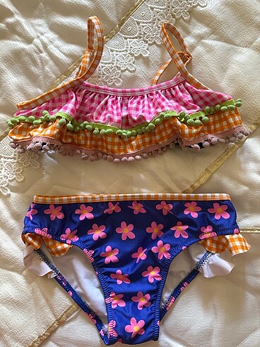 Mayo bikini