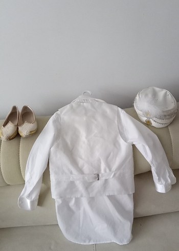 Beyaz Kısa Kollu Çocuk sünnet  Takımı - Görsel 4