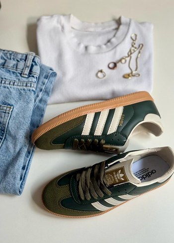Adidas Adidas samba modellerimiz mevcut
