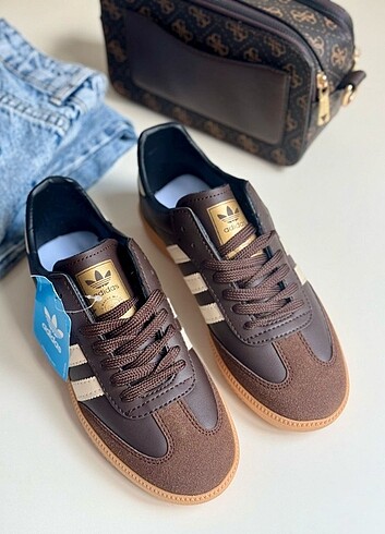 Adidas samba