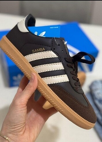 Adidas samba