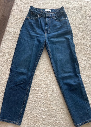 34 Beden lacivert Renk H&M jean pantolon