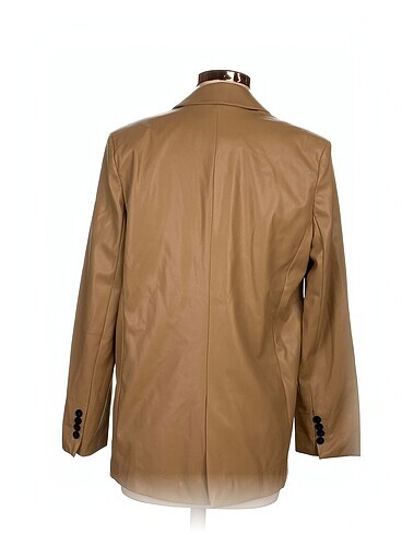 40 Beden Dilvin Blazer %70 İndirimli.