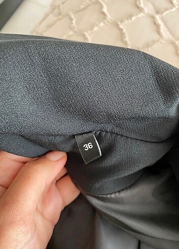36 Beden siyah Renk KISA KOLLU BLAZER