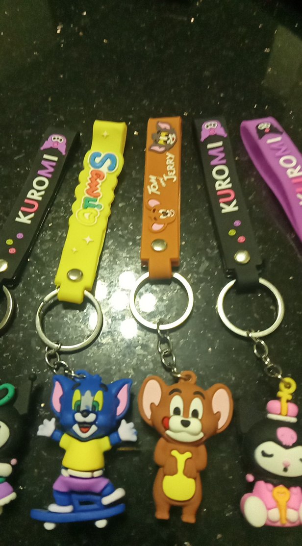 Renkli Pop Kültür Figürlü Anahtarlık Seti ,5 li fiyattir, - Görsel 5