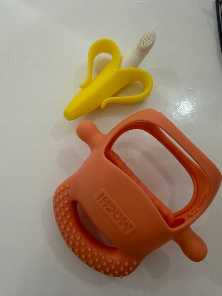 Renkli Diş Kaşıyıcı ve Diş Fırçası Seti - Görsel 2