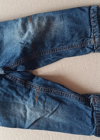 Düğmeli Erkek Çocuk Geniş Kesim Kot Pantolon - Görsel 3