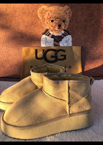 Ugg W classic ultra mini platform