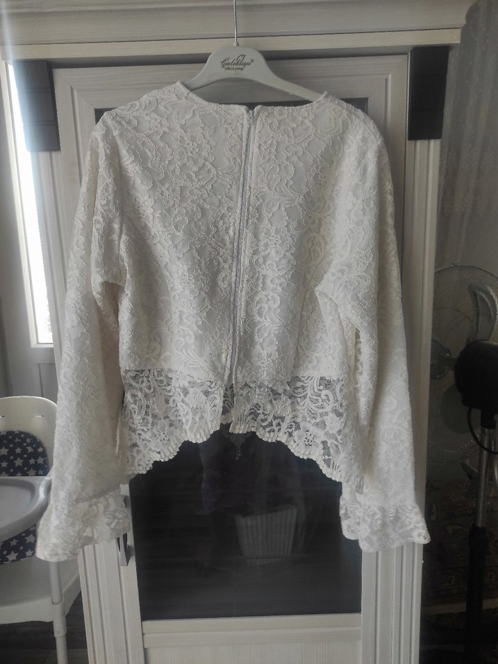 Dantel Detaylı Beyaz Kadın Bluz - Görsel 4