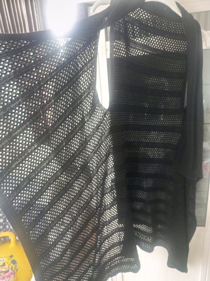 Siyah Boğazlı Örgü Kadın Süveter - Görsel 3