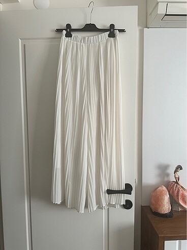 Etek görünümlü pantolon - Görsel 3