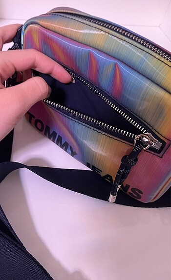 Tommy hologram serisi - Görsel 5