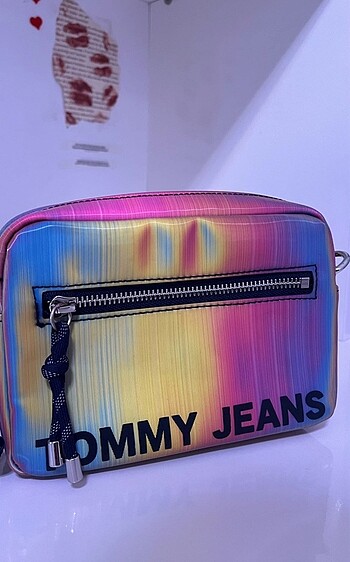 Tommy hologram serisi - Görsel 6