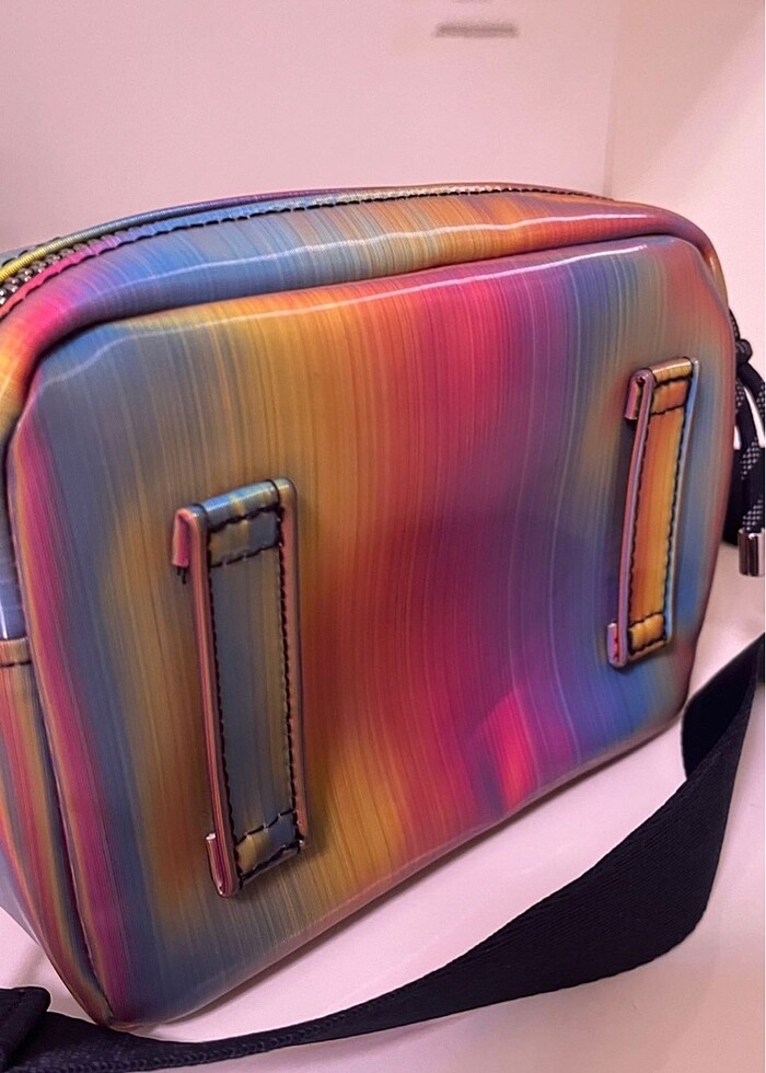 Tommy hologram serisi - Görsel 4