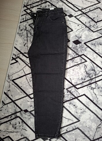 27 Beden siyah Renk Fullamoda pantolon