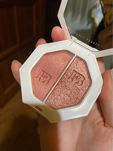 Fenty Beauty Fenty Beauty Killawatt Highlighter