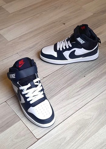 Nike Beyaz Siyah Dolgu Topuklu Spor Ayakkabı - Görsel 2