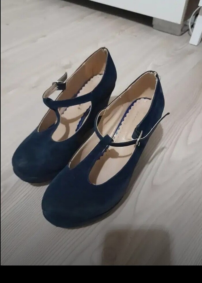 Topuklu ayakkabı - Görsel 2