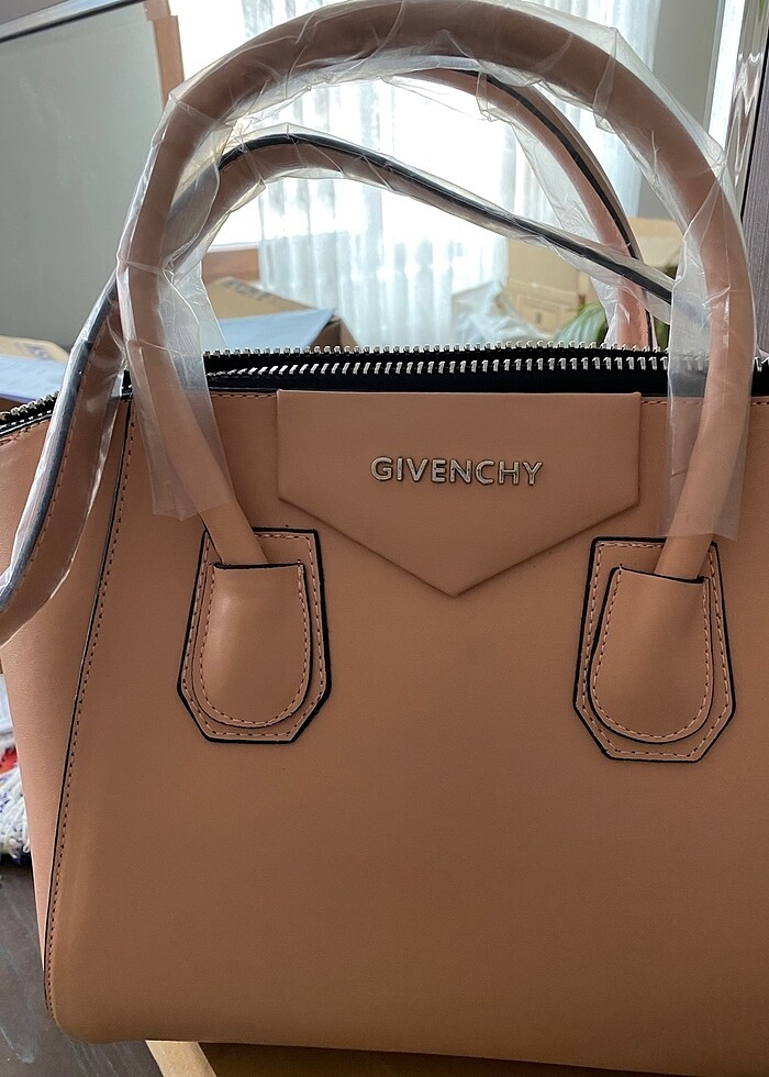 Gıvenchy çanta - Görsel 2