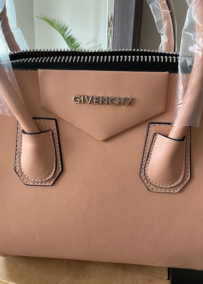 Gıvenchy çanta - Görsel 5