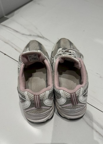 New balance çocuk spor ayakkabı - Görsel 3