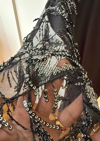 Siyah, Pullu Dantel Detaylı Kadın Bluz - Görsel 7